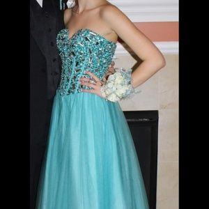Prom dress
